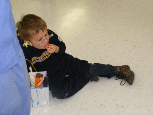 Noah likes to eat the candy.