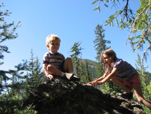 Noah and Andrea on a rock