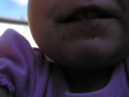 Sarah wants to play with the camera