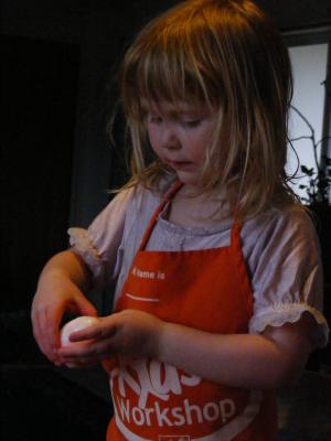 Sarah cracks the Easter Egg