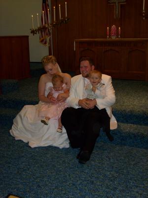 Jaimee and Titus with the flower girl and ring bearer