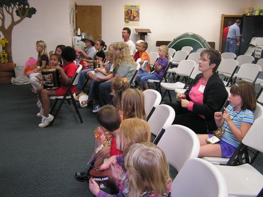 Opening VBS with singing