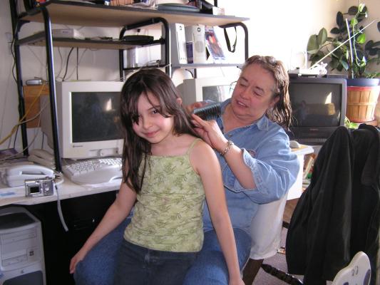 Malia gets her hair done.
