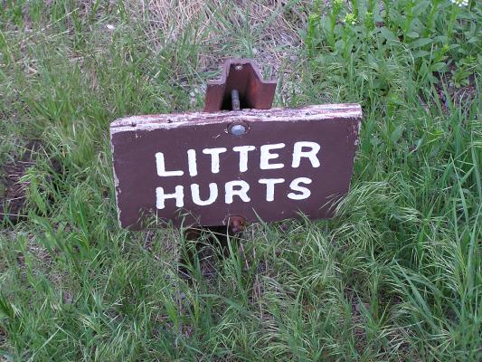 Litter Hurts