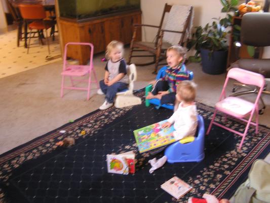 Sarah Noah and our neighbor Nya watch Super why