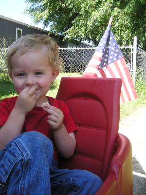 Noah in the wagon