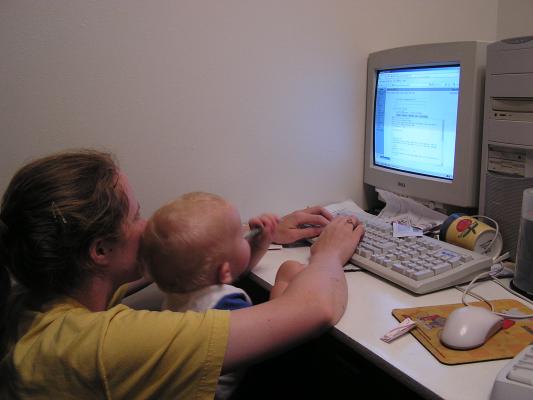 Noah and Katie write a letter to grandma.