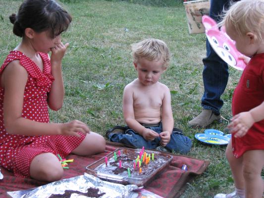 Malia, Noah and Sarah are ready to eat cake