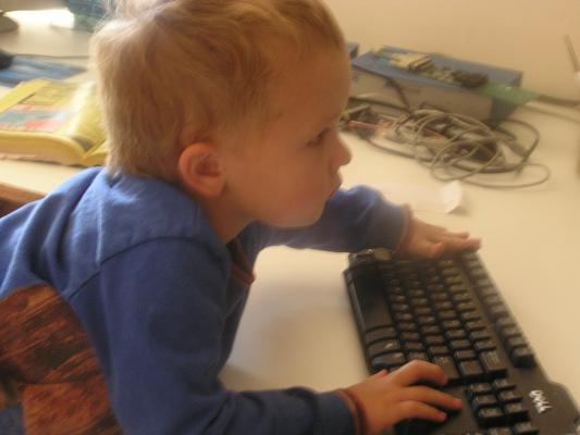 Noah plays computer