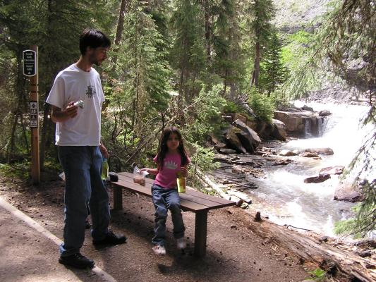 We stopped again at the cascades.