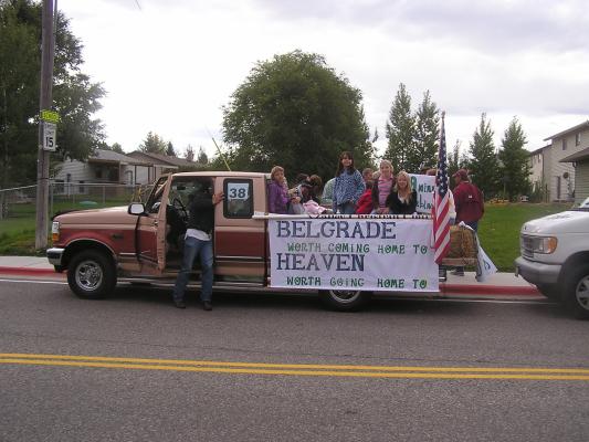 The GVCC float full of kids