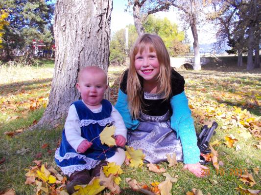 Hannah and Sarah sister portrait.