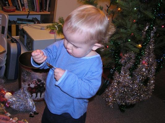 This is a really pretty ornament.