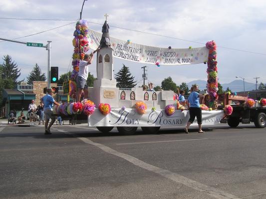 Sweet Pea Festival Parade. Catholic church