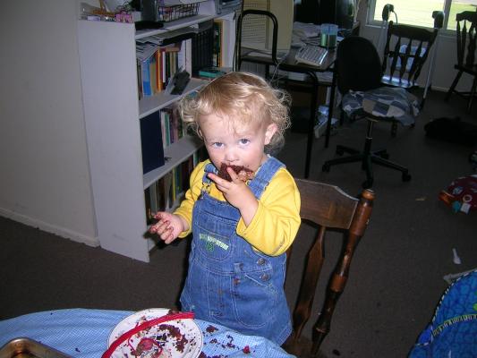 Noah eats some cake.