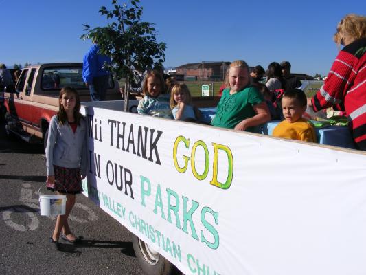 Gallatin Valley Christian Church Float.