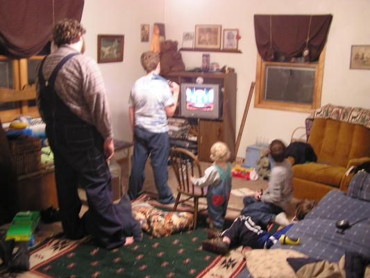 Joe finally gets to play the Star Wars game.