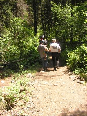 GVCC hikes down the trail to see Pine Creek Falls.
