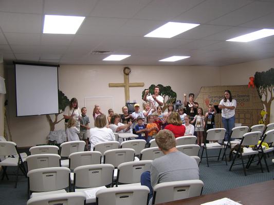 Singing the Lord's prayer at VBS