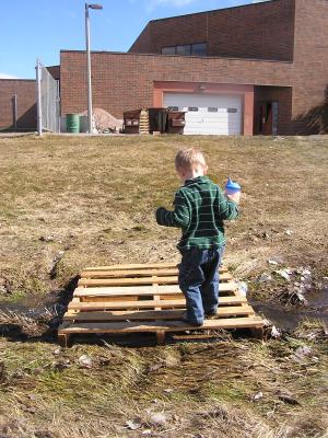 Noah found a cool bridge.