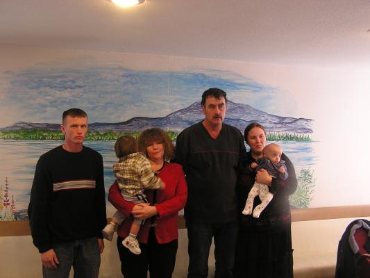 The Wright family.
Chris, Johnathan, Vicky, Carl, Jennifer, and Tyler.