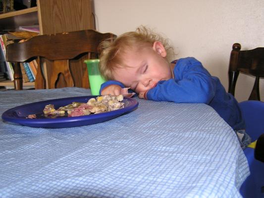 Noah was too sleepy to finish eating.
