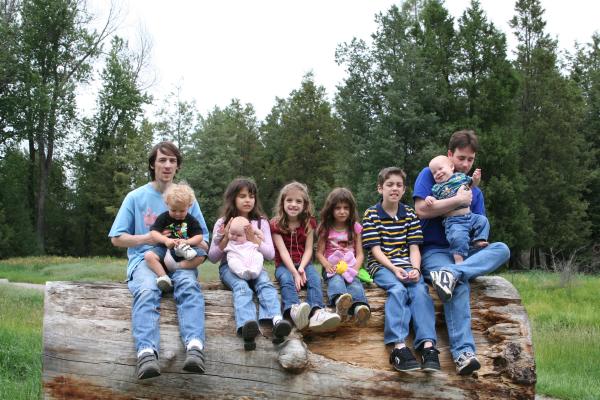 David, Noah, Malia, Sarah, Nicole, Andrea, Miachael, Robert, and Steven.