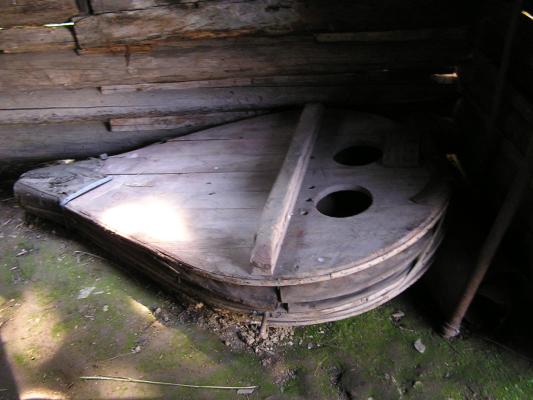 Look at the logs in the background that make up the wall for scale.