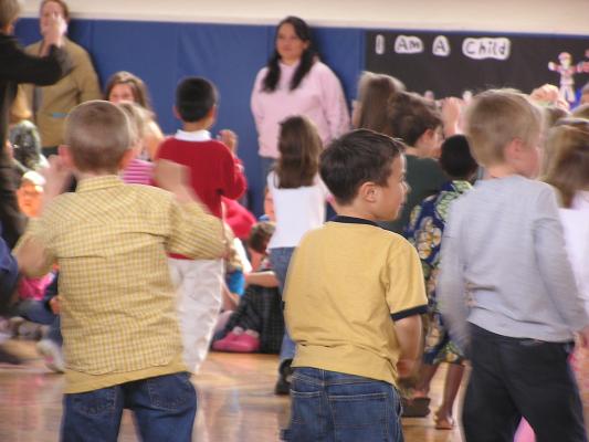Andrea's class singing an Australian song.
