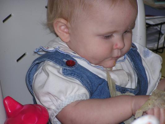 Sarah is eating lunch.
