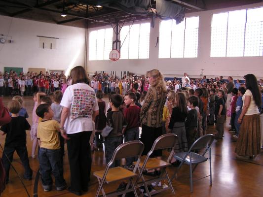 All the students singing .