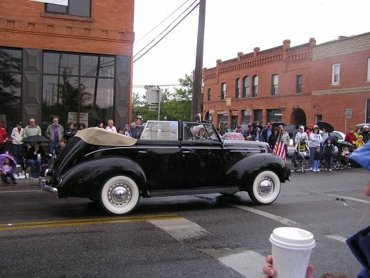 A convertable in the rain?