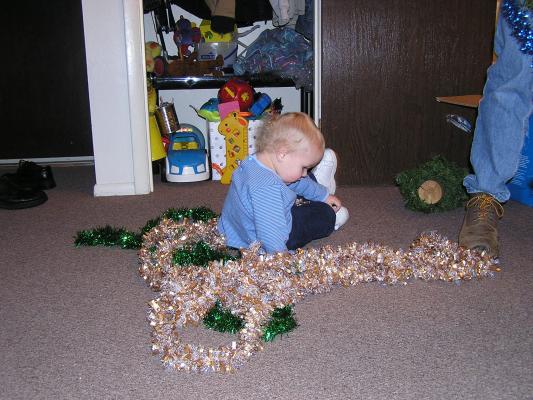 Tis the season for sparklies.