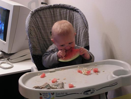 Hmmmm, this is good watermellon