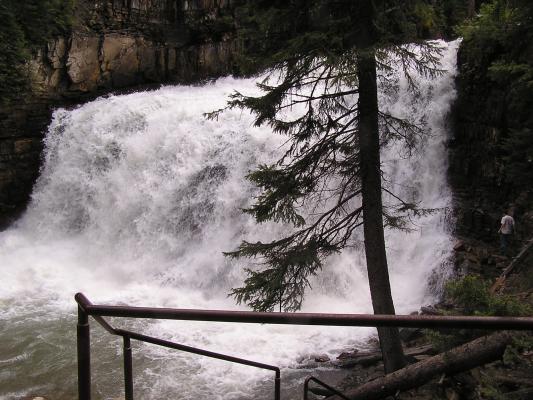 David goes to the edge of the falls.