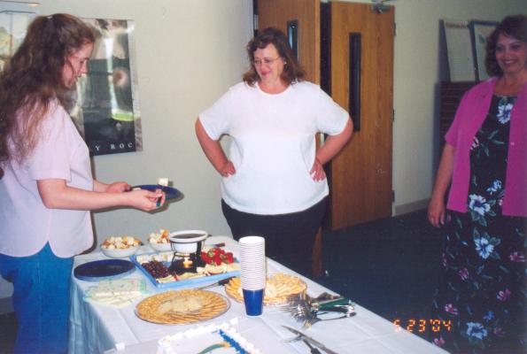 Katie and the soon to be Grandma enjoy some snacks